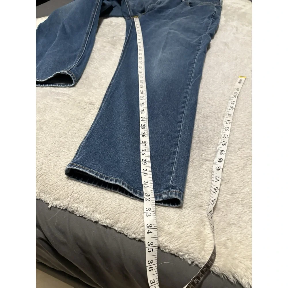 Levis used look